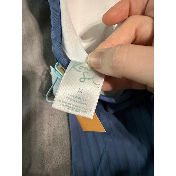 NWT Kona Sol Women Wide Ribbed Ring SZ Medium
One Piece Swimsuit Dusty Blue - Picture 8 of 11